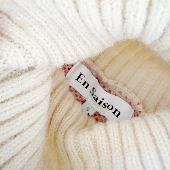 En Saison Women's Merril Bow Print Turtleneck Sweater size S - Picture 6 of 7